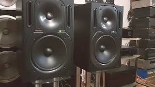 Video thumbnail for Behringer TRUTH B2031A Active Monitor by AleX Nis