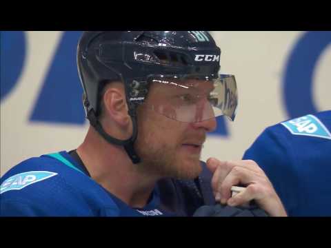Canada celebrates winning World Cup of Hockey