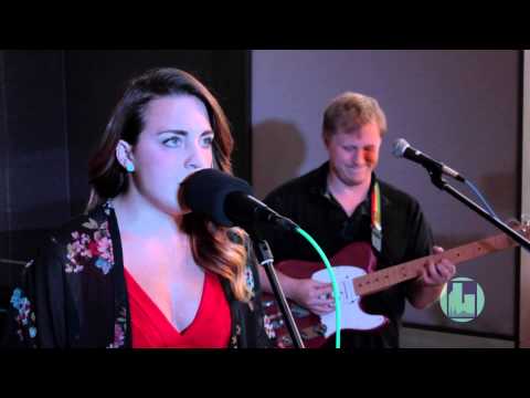 Hannah Rose & The GraveTones - Mama's On The Road Live at River City Studios