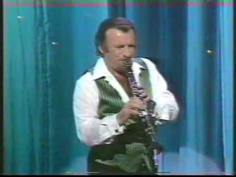 Stranger on the shore ~ Acker Bilk (1961)