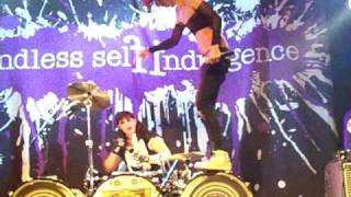 Mindless Self Indulgence - Bitches (06.02.09, Hamburg,DE)