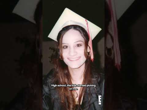 After smashing her nose as a kid and a bad #nosejob , Nesreen turns to #Botched for help!