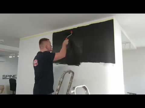 Farba tablicowa Owatrol czarna. Jak w prosty sposób ocieplić atmosferę w biurze?