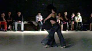 BRUNO TOMBARI Y MARIANGELES CAAMANO