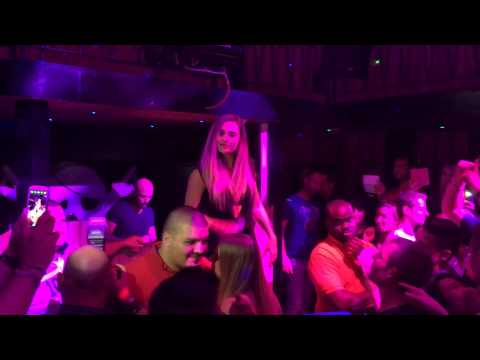 CLARA MORGANE, Samedi 4 Octobre 2K14 @ Le Pirate Dunkerque