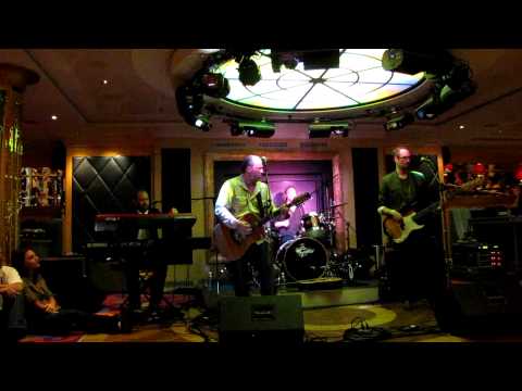 Philadelphia Freedom  (Elton John cover) - Jason Plumb & the Willing - Ships and Dip 4