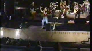 NKOTB - &quot;I dont know why I love you&quot; live in Joey McIntyre solo concert 01 - Meet Joe Mac with Eman