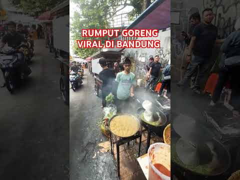 Siapa sangka rumput goreng bisa jadi camilan viral di Bandung! Jangan lewatkan rasanya yang unik dan crunchy ini! 🌿😋