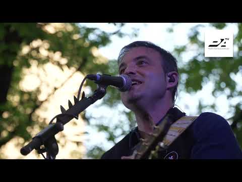 El ciclo 'Versionando' continúa en la plazuela de San José con el grupo Sr Lemur El ciclo 'Versionando' continúa en la plazuela de San José con el grupo Sr Lemur