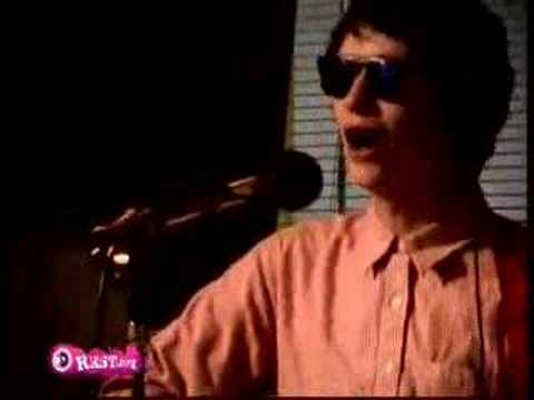 Larrikin Love - Six Queens