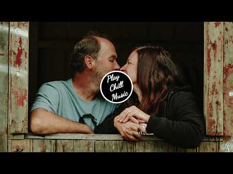 SRTW & Roxy Tones - I Want You (Ft. Moonlet)..