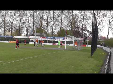 4 mei 2013 Olympia A1 - VV De Meern A1 com 0-4 op verzoek van Ayoub; zijn kansje