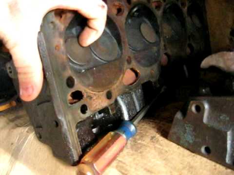 Difference between 194 and 202 Chevy heads