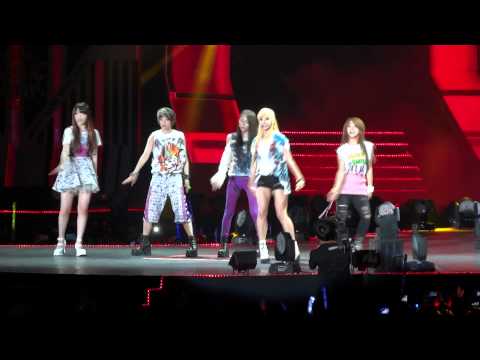 [Fancam]120623 f(x) - Electric Shock@Music Bank in Hong Kong by BennyDX