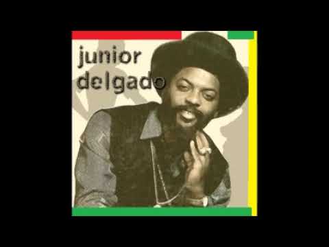 DIVULGANDO: JUNIOR DELGADO - She's Gonna Marry Me / M Jr Roots - AL
