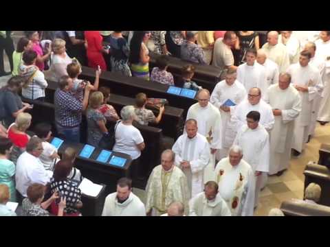 JKS 404 - Stotisíc ráz ťa tu pozdravujeme + dohra (biskupská vysviacka Mons. Mareka Forgáča)