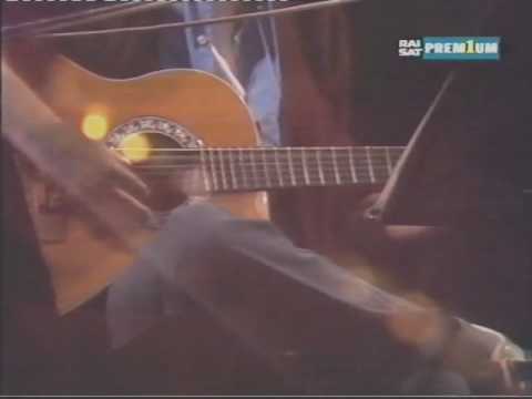 Fabrizio de André - Una storia sbagliata & La guerra di Piero  -  concerto Sarzana (4/6)