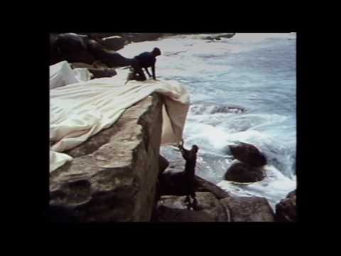 Christo and Jeanne-Claude, Kaldor Public Art Project 1