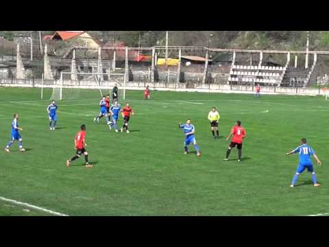 Etapa 18, Liga 4, Hercules Lupeni - Inter Petrila 3 - 2 (1 - 1)