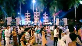 អូនចង់បេះផ្កា