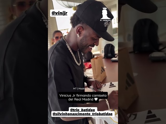 Vídeo relacionado con Real Madrid Camiseta Adulto 1a equipación 25-26 - Réplica Oficial Vinicius - Talla S