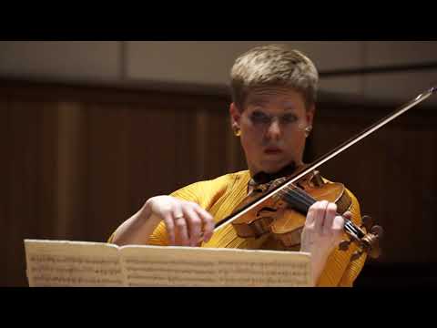 J. S. Bach - Partita I per violino solo BWV 1002 - Isabelle Faust