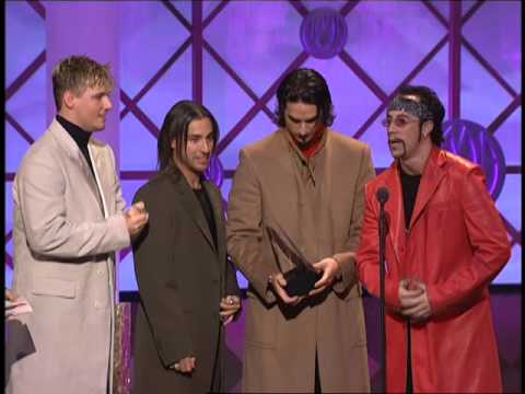 Backstreet Boys Win Pop/Rock Group - AMA 2001