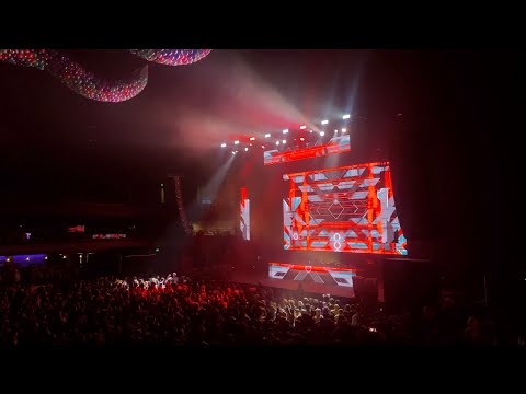 CHEE X KLL SMTH at Snowta