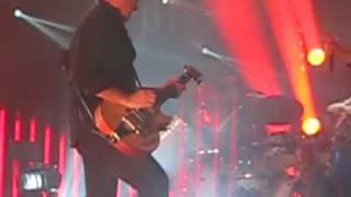 Simple Minds Feat. O.M.D.@Vorst Nationaal - Neon Lights