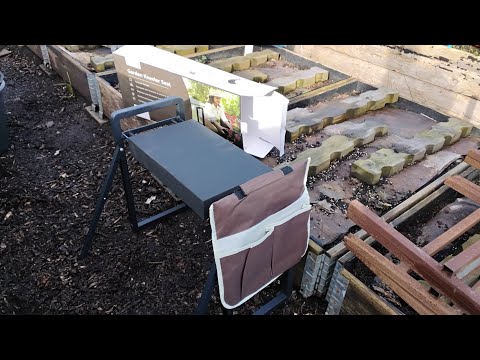 Something Every Gardener Needs On Their Allotment & Gardens 🌱 Garden Kneeling Seat 