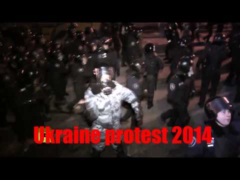 Don Goliath Feat.  Naturaliss - Stop Di Fighting (Ukraine Protest Kiev 2014)