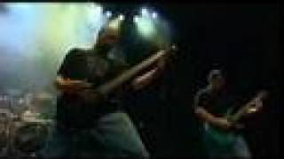 Confessor - Alone (Official Live)