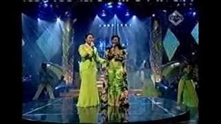 Download lagu Titiek Puspa feat Inul Daratista - Bimbi - ( Live Performance Show ) mp3 Download lagu Titiek Puspa feat Inul Daratista - Bimbi - ( Live Performance Show ) mp3
