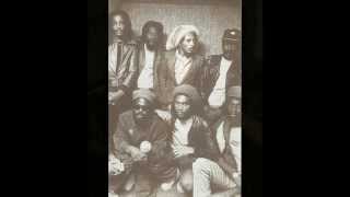 Bob Marley - I Shot The Sheriff (Lyceum,London 75)