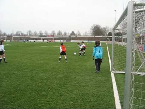 Berkum E3 tegen E4 - 17 jan 2009