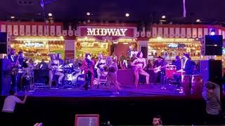 Full tilt Las Vegas live music: Franky Perez &amp; The All Nighters take the Circus Circus Midway stage