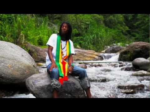 JAH IS IN FULL CONTROL - BINGHI BLAZE  (OFFICIAL MUSIC VIDEO)