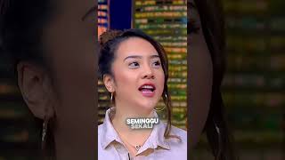Download lagu THIS BEAUTIFUL GIRL RARELY SHOWERS #anya #desta #vincent #tonightshow mp3 Download lagu THIS BEAUTIFUL GIRL RARELY SHOWERS #anya #desta #vincent #tonightshow mp3