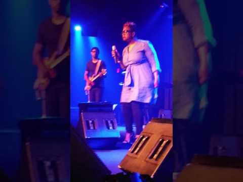 Avery Sunshine @ The Birchmere, performing a new song, "Come Do Nothing", 10-20-16