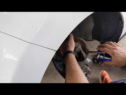 How To Change The Brakes On A 2016 Kia Soul