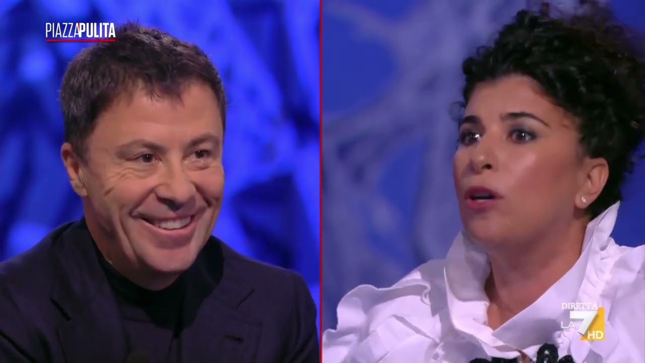 Karima Moual contro Bocchino:"Ma quale identità italiana? Lei ride..."