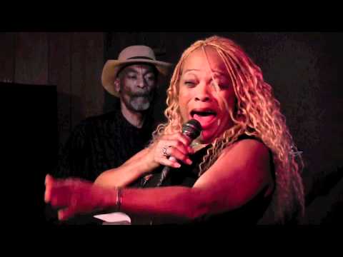 Nellie Travis: "I'd Rather Go Blind"