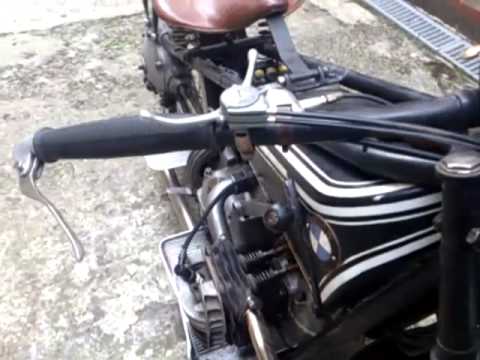 funcionamiento motor válvulas laterales  BMW R42 de 1926 old engine