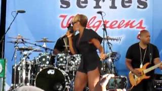 Mary J. Blige -I Am (Live)-