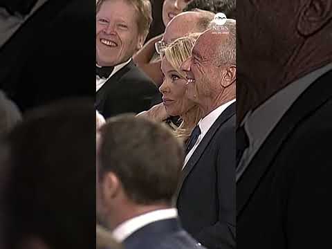 President Trump draws laughs at White House Correspondents' Dinner
