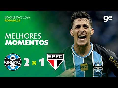 Grêmio vence São Paulo de virada e deixa a zona de rebaixamento