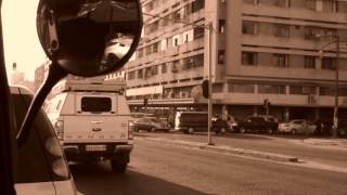 preview picture of video 'Txopelas na Cidade de Maputo (Tuktuk in Moçambique, 2013)'