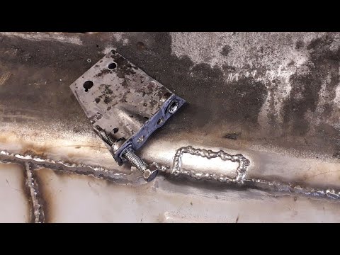 Classic Mini rear subframe fixing bracket