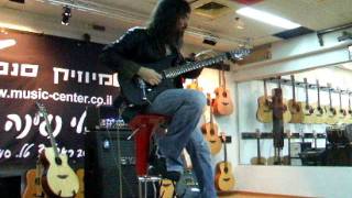Bumblefoot plays Hang Up! and explains the technique IN ISRAEL!