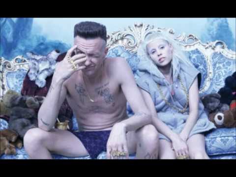 DIS IZ WHY I'M HOT - Die Antwoord (Prod. Krayzie-E)